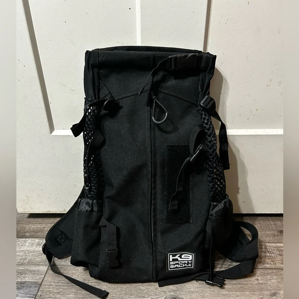 K9 Sport Sack® AIR PLUS Adjustable Backpack Dog Carrier Medium in Black